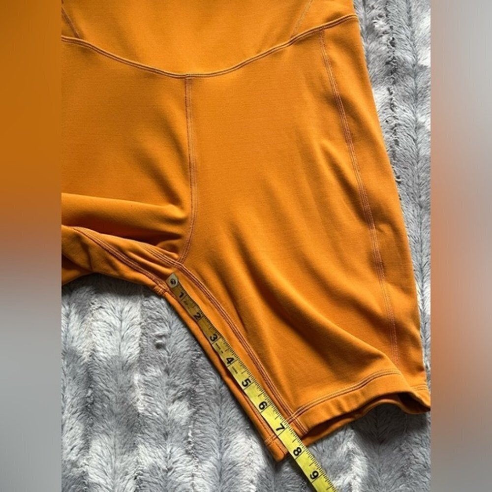 2022 Lululemon Align Onesie 8" Size 10 - Picture 5 of 7